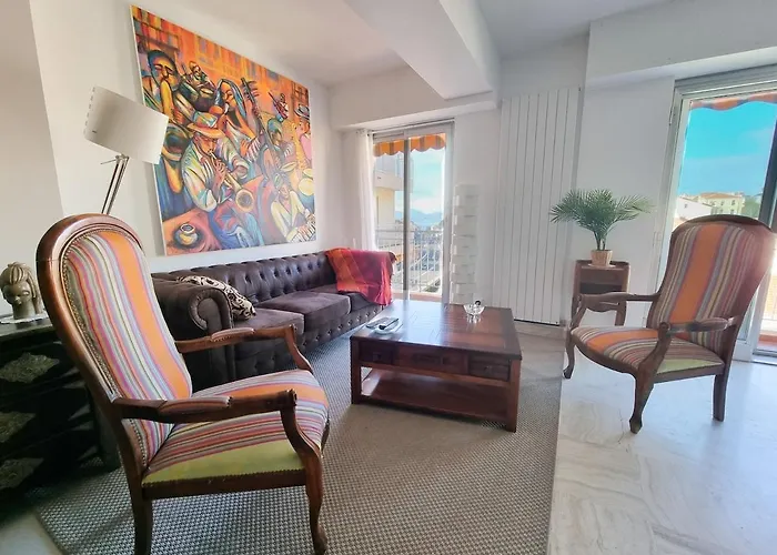 69m2, Balcon Vue Mer, 2 Salles De Bain * Κάννες