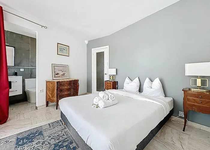 69m2, Balcon Vue Mer, 2 Salles De Bain Διαμέρισμα Κάννες