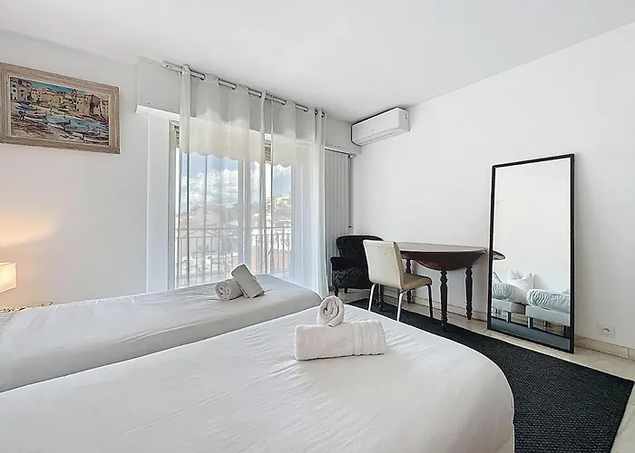 Διαμέρισμα 69m2, Balcon Vue Mer, 2 Salles De Bain Κάννες