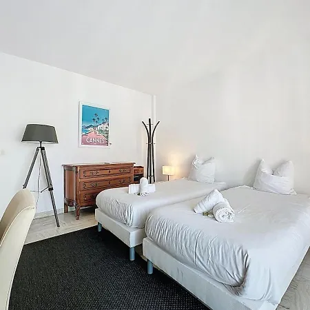 69m2, Balcon Vue Mer, 2 Salles De Bain