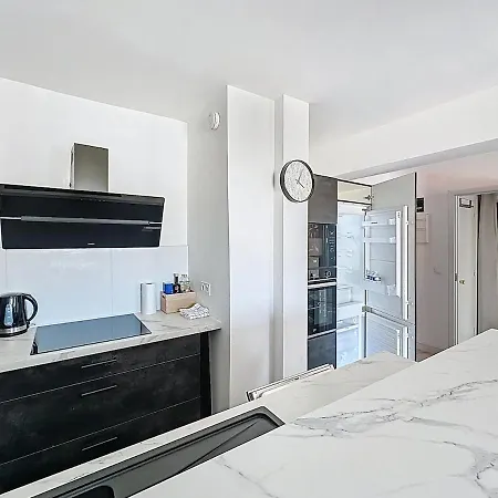 69m2, Balcon Vue Mer, 2 Salles De Bain 公寓 戛纳
