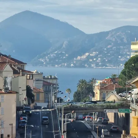 69m2, Balcon Vue Mer, 2 Salles De Bain * Cannes