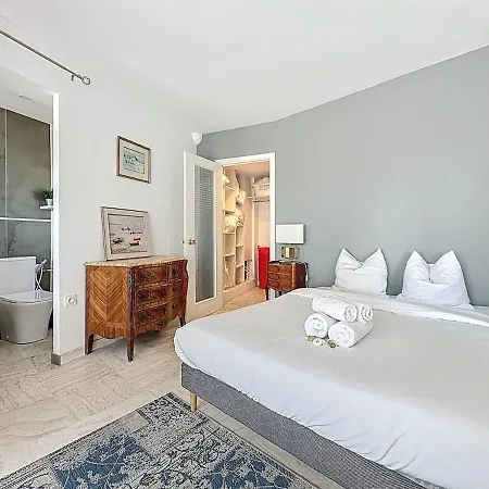 69m2, Balcon Vue Mer, 2 Salles De Bain Cannes