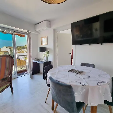 69m2, Balcon Vue Mer, 2 Salles De Bain *