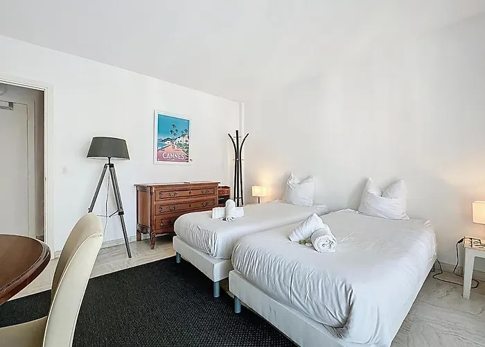 69m2, Balcon Vue Mer, 2 Salles De Bain